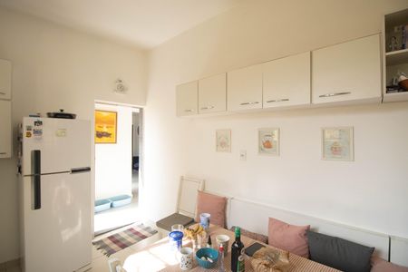 Casa à venda com 105m², 4 quartos e 1 vagaCozinha 