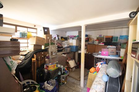 Casa à venda com 105m², 4 quartos e 1 vagaDepósito
