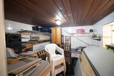 Casa à venda com 105m², 4 quartos e 1 vagaDepósito