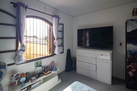 Casa à venda com 105m², 4 quartos e 1 vagaSuíte 