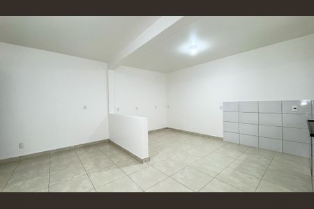 Casa para alugar com 50m², 1 quarto e sem vagaSala e Cozinha