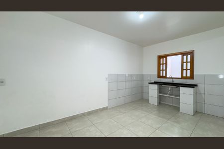 Sala e Cozinha de casa para alugar com 1 quarto, 50m² em Jardim São Luís, São Paulo