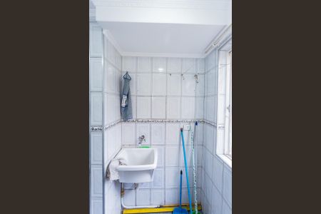 Apartamento para alugar com 46m², 2 quartos e sem vaga Apartamento para alugar com 46m², 2 quartos e sem vagaCozinha e Área de Serviço