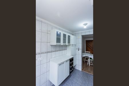 Apartamento para alugar com 46m², 2 quartos e sem vaga Apartamento para alugar com 46m², 2 quartos e sem vagaCozinha e Área de Serviço