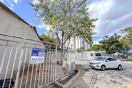 Fachada com Plaquinha de apartamento para alugar com 2 quartos, 54m² em Jardim America da Penha, São Paulo
