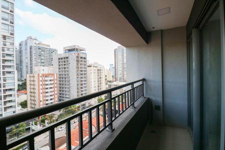 Varanda de kitnet/studio para alugar com 1 quarto, 22m² em Jardim das Acacias, São Paulo