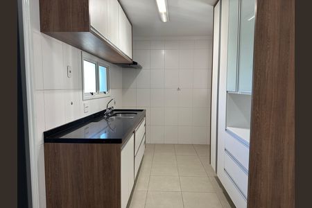 Apartamento para alugar com 156m², 3 quartos e 3 vagasCozinha