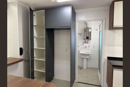 Apartamento para alugar com 156m², 3 quartos e 3 vagasCozinha
