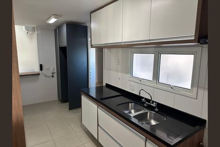 Apartamento para alugar com 156m², 3 quartos e 3 vagasCozinha