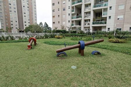 Apartamento para alugar com 156m², 3 quartos e 3 vagas Apartamento para alugar com 156m², 3 quartos e 3 vagasÁrea comum - Playground