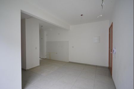 Sala de apartamento para alugar com 2 quartos, 49m² em Guarujá, Porto Alegre