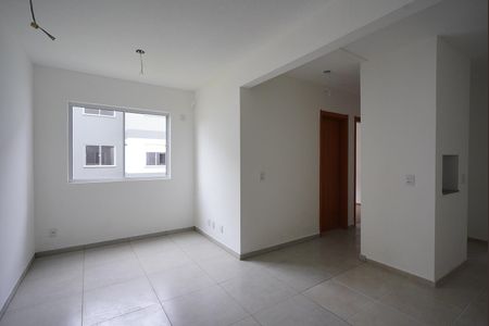 Sala de apartamento para alugar com 2 quartos, 49m² em Guarujá, Porto Alegre
