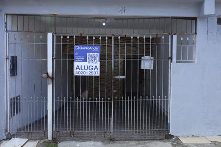 Casa para alugar com 182m², 3 quartos e 1 vagaPlaca instalada no portão do imóvel no dia 05.06.2026 - Código da placa: FEWQ-1347