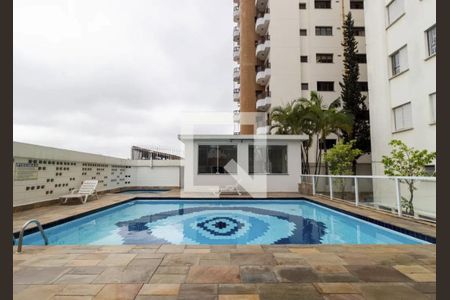 Apartamento à venda com 65m², 2 quartos e 1 vaga Apartamento à venda com 65m², 2 quartos e 1 vagaÁrea comum - Piscina