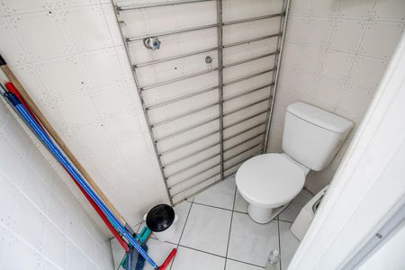 Apartamento à venda com 65m², 2 quartos e 1 vaga Apartamento à venda com 65m², 2 quartos e 1 vagaÁrea de Serviço - Banheiro
