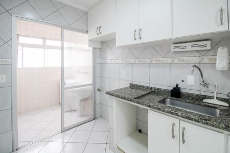 Apartamento à venda com 65m², 2 quartos e 1 vaga Apartamento à venda com 65m², 2 quartos e 1 vagaCozinha