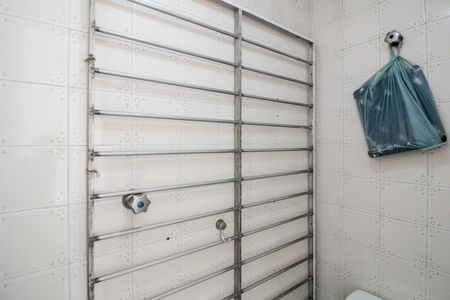 Apartamento à venda com 65m², 2 quartos e 1 vaga Apartamento à venda com 65m², 2 quartos e 1 vagaÁrea de Serviço - Banheiro
