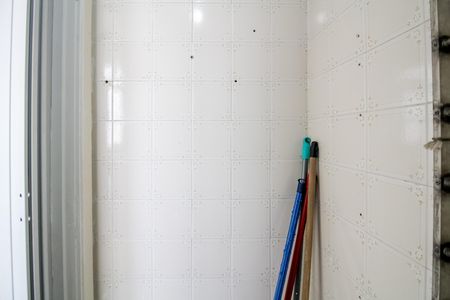 Apartamento à venda com 65m², 2 quartos e 1 vaga Apartamento à venda com 65m², 2 quartos e 1 vagaÁrea de Serviço - Banheiro