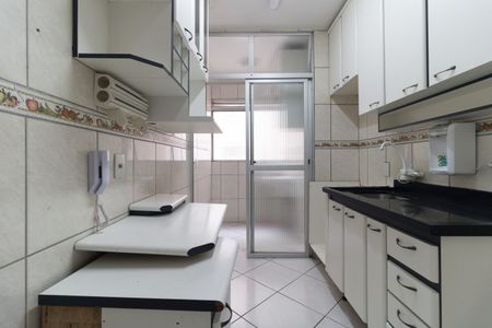 Apartamento à venda com 56m², 3 quartos e 1 vaga Apartamento à venda com 56m², 3 quartos e 1 vagaCozinha