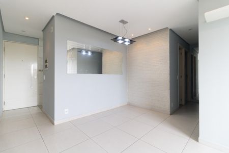 Sala de apartamento à venda com 3 quartos, 56m² em Jardim Santa Emilia, São Paulo