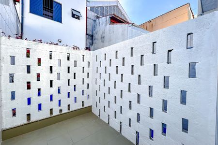 Casa para alugar com 70m², 1 quarto e sem vagaVaranda