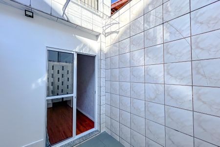 Casa para alugar com 70m², 1 quarto e sem vagaVaranda