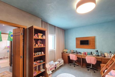 Casa à venda com 185m², 3 quartos e 4 vagas Casa à venda com 185m², 3 quartos e 4 vagasSuíte 3