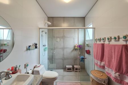 Casa à venda com 185m², 3 quartos e 4 vagas Casa à venda com 185m², 3 quartos e 4 vagasBanheiro da Suíte 3