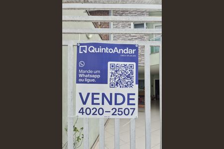 Casa à venda com 185m², 3 quartos e 4 vagas Casa à venda com 185m², 3 quartos e 4 vagasplaca ACBY-464