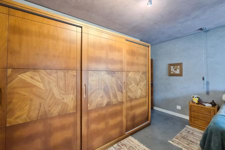 Casa à venda com 185m², 3 quartos e 4 vagas Casa à venda com 185m², 3 quartos e 4 vagasSuíte