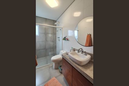 Casa à venda com 185m², 3 quartos e 4 vagas Casa à venda com 185m², 3 quartos e 4 vagasBanheiro da Suíte 1