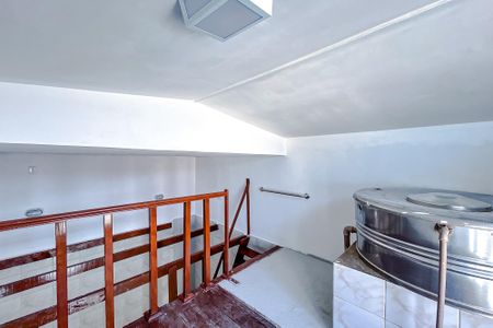 Casa para alugar com 65m², 1 quarto e sem vagaSotão 