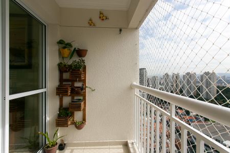 Apartamento para alugar com 60m², 2 quartos e 1 vaga Apartamento para alugar com 60m², 2 quartos e 1 vagaVaranda