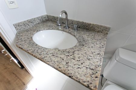 Apartamento para alugar com 60m², 2 quartos e 1 vaga Apartamento para alugar com 60m², 2 quartos e 1 vagaBanheiro da Suíte