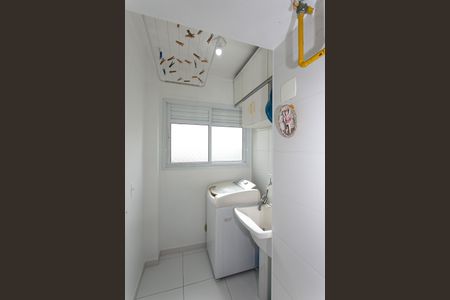 Apartamento para alugar com 60m², 2 quartos e 1 vaga Apartamento para alugar com 60m², 2 quartos e 1 vagaÁrea de Serviço