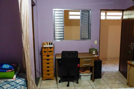 Casa à venda com 96m², 4 quartos e 2 vagas Casa à venda com 96m², 4 quartos e 2 vagasQuarto 3 - Suíte