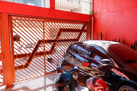 Casa à venda com 96m², 4 quartos e 2 vagas Casa à venda com 96m², 4 quartos e 2 vagasGaragem