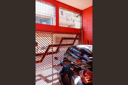 Casa à venda com 96m², 4 quartos e 2 vagas Casa à venda com 96m², 4 quartos e 2 vagasGaragem