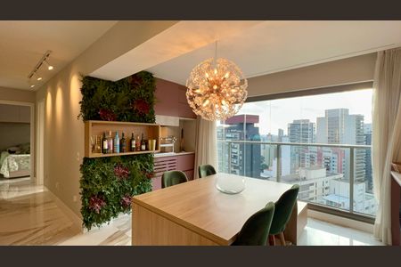 Apartamento à venda com 71m², 2 quartos e 1 vagaVaranda
