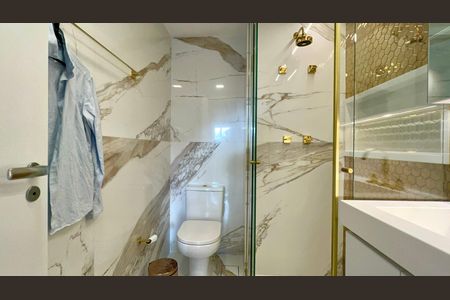 Apartamento à venda com 71m², 2 quartos e 1 vagaBanheiro