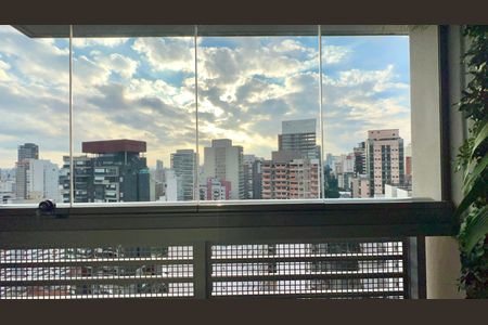 Apartamento à venda com 71m², 2 quartos e 1 vagaVaranda da Suite 