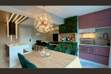 Apartamento à venda com 71m², 2 quartos e 1 vagaVaranda