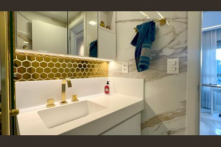 Apartamento à venda com 71m², 2 quartos e 1 vagaBanheiro