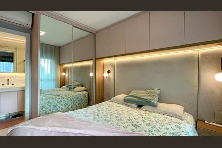 Apartamento à venda com 71m², 2 quartos e 1 vagaSuite
