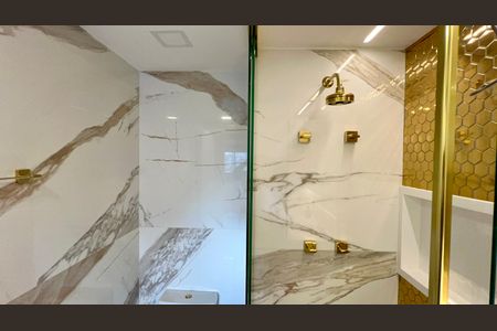 Apartamento à venda com 71m², 2 quartos e 1 vagaBanheiro
