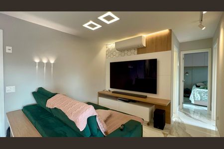 Apartamento à venda com 71m², 2 quartos e 1 vagaSala