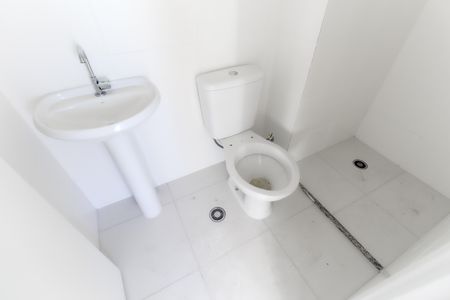 Apartamento à venda com 32m², 2 quartos e sem vaga Apartamento à venda com 32m², 2 quartos e sem vagaBanheiro