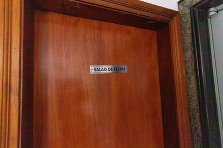 Apartamento à venda com 155m², 3 quartos e 2 vagasÁrea comum - Salão de festas