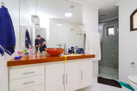 Apartamento à venda com 155m², 3 quartos e 2 vagasBanheiro da Suíte