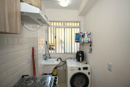 Apartamento para alugar com 47m², 2 quartos e 1 vagaÁrea de Serviço 